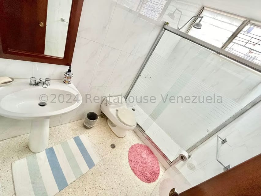 Apartamento (1 Nivel) en Alquiler en Las Mercedes, Distrito Metropolitano - 35