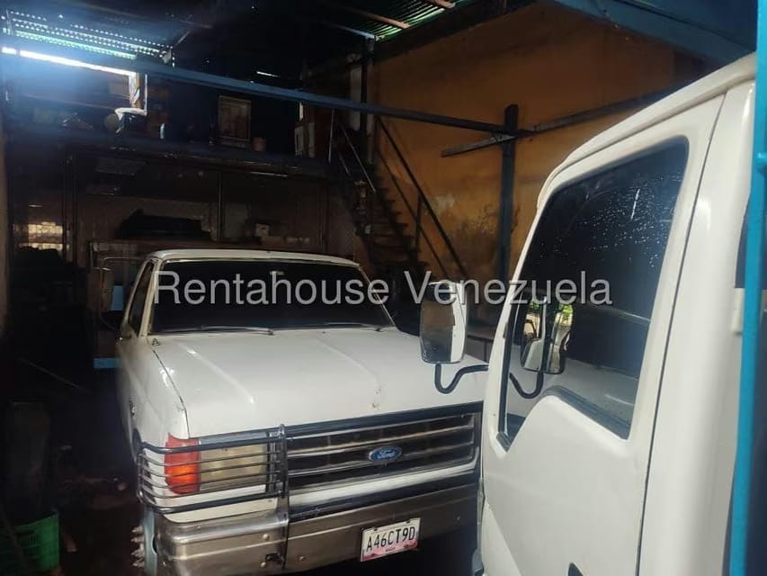 Comercial (Local Comercial) en Venta en Puente Hierro, Distrito Metropolitano - 12