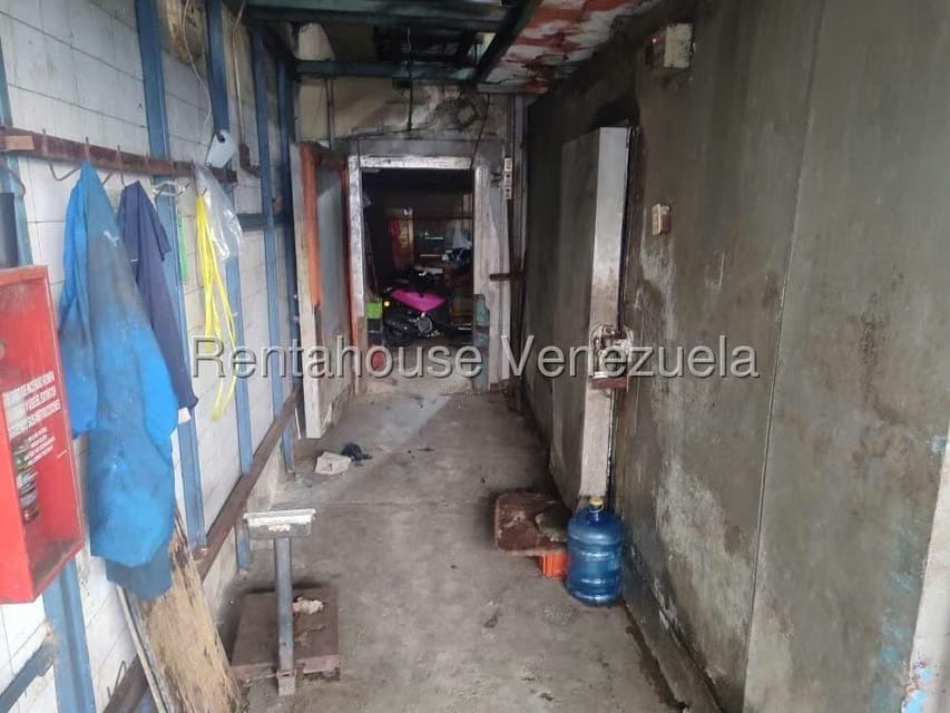 Comercial (Local Comercial) en Venta en Puente Hierro, Distrito Metropolitano - 15