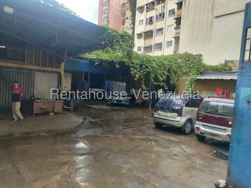 Comercial (Local Comercial) en Venta en Puente Hierro, Distrito Metropolitano - 5