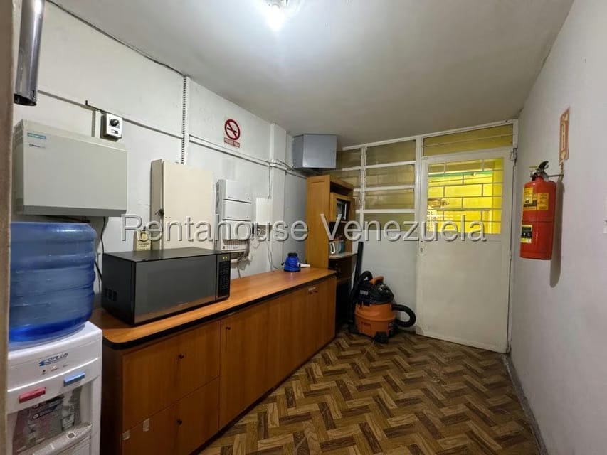 Comercial (Oficina) en Alquiler en Chuao, Distrito Metropolitano - 14