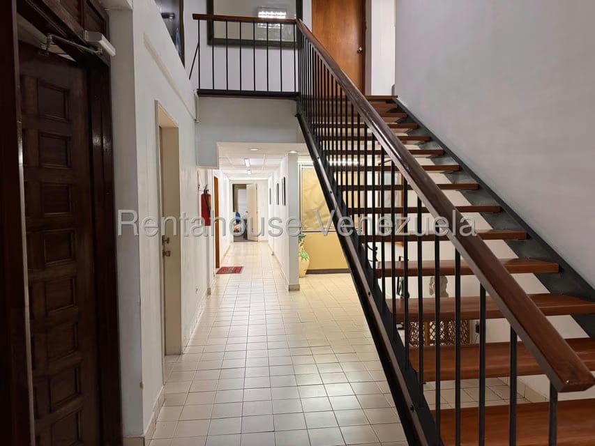 Comercial (Oficina) en Alquiler en Chuao, Distrito Metropolitano - 8