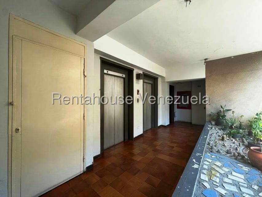 Apartamento (1 Nivel) en Venta en Parroquia Santa Rosalia, Distrito Metropolitano - 11