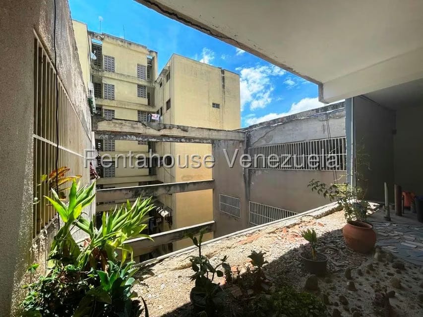 Apartamento (1 Nivel) en Venta en Parroquia Santa Rosalia, Distrito Metropolitano - 13