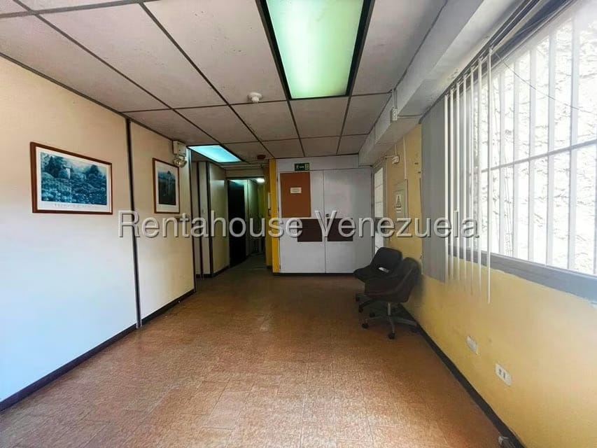 Apartamento (1 Nivel) en Venta en Parroquia Santa Rosalia, Distrito Metropolitano - 3