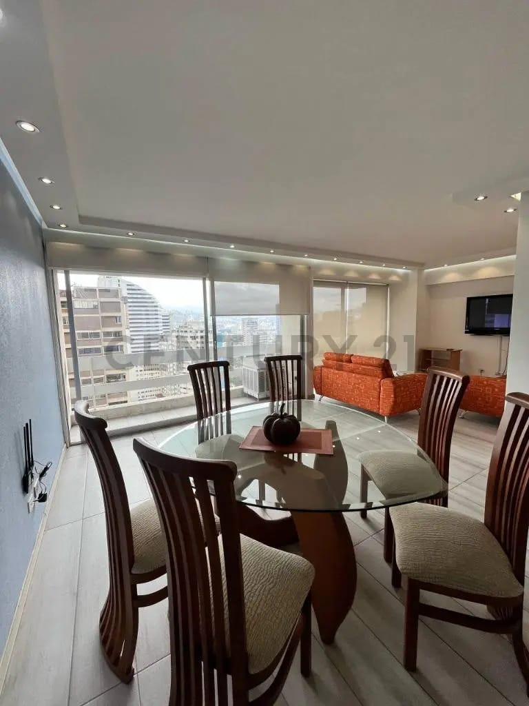 Apto Remodelado En Alquiler En Altamira 1ha/1ba/1pe - 2