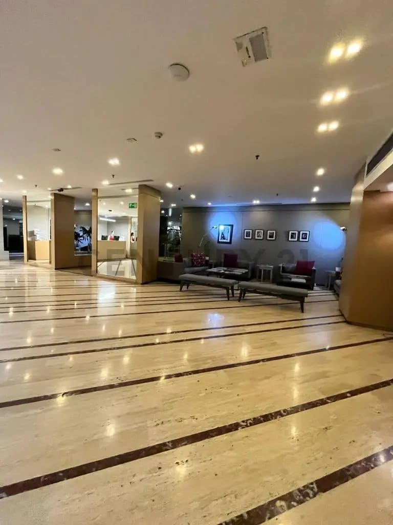 Apto Remodelado En Alquiler En Altamira 1ha/1ba/1pe - 25