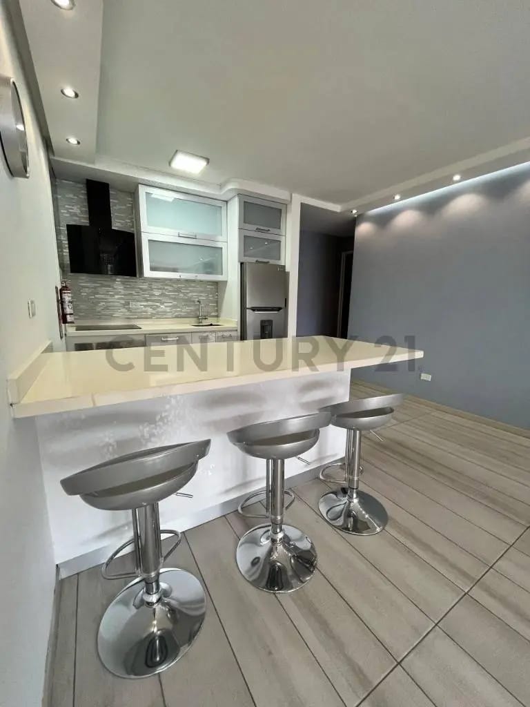 Apto Remodelado En Alquiler En Altamira 1ha/1ba/1pe - 7