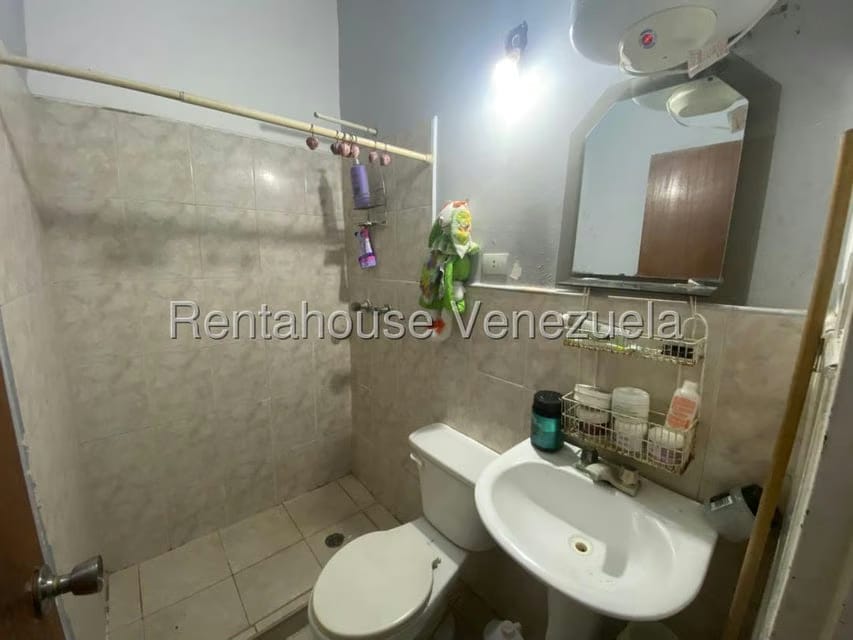 Casa (Duplex) en Venta en La Mora, Lara - 19