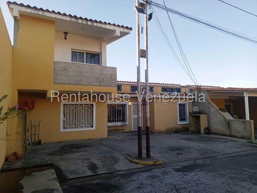 Casa (Duplex) en Venta en La Mora, Lara - 3