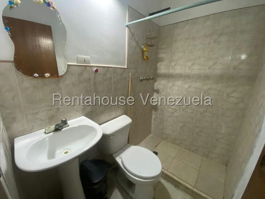 Casa (Duplex) en Venta en La Mora, Lara - 22