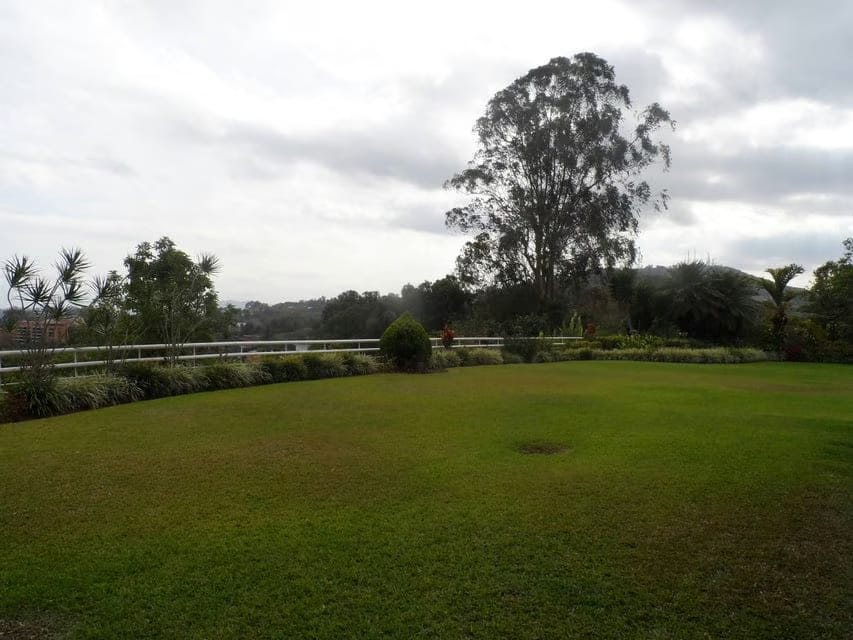 Casa (Multipes Niveles) en Venta en La Lagunita Country Club, Distrito Metropolitano - 75