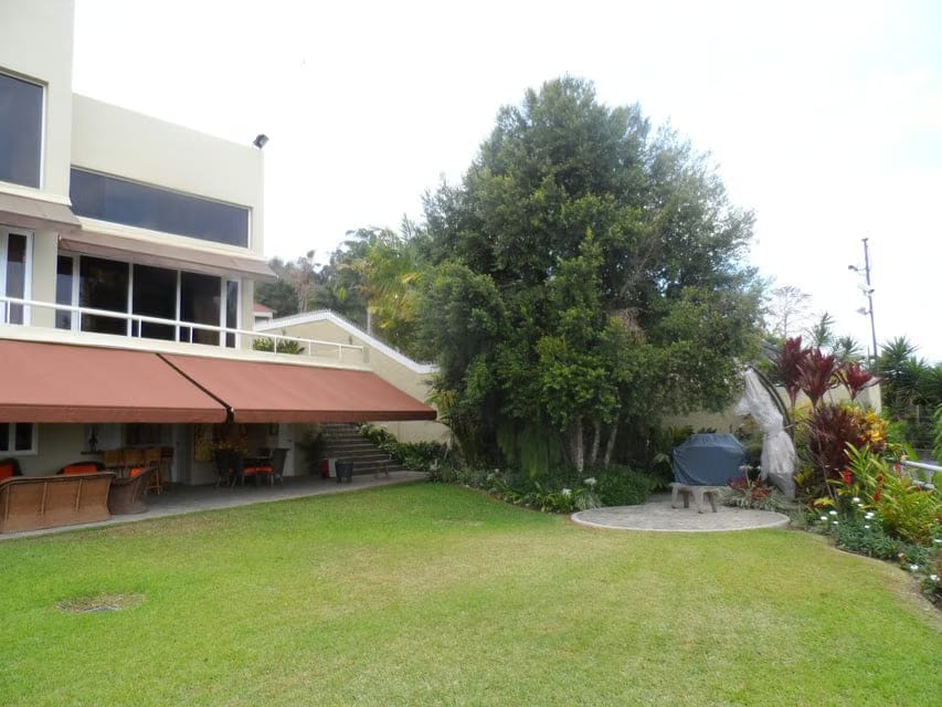 Casa (Multipes Niveles) en Venta en La Lagunita Country Club, Distrito Metropolitano - 76
