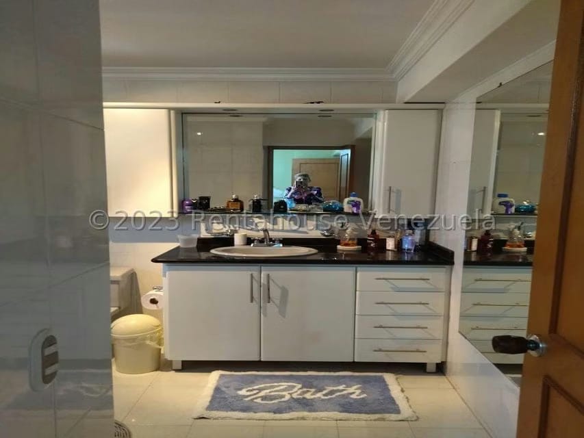 Apartamento (1 Nivel) en Venta en Los Rosales, Distrito Metropolitano - 17