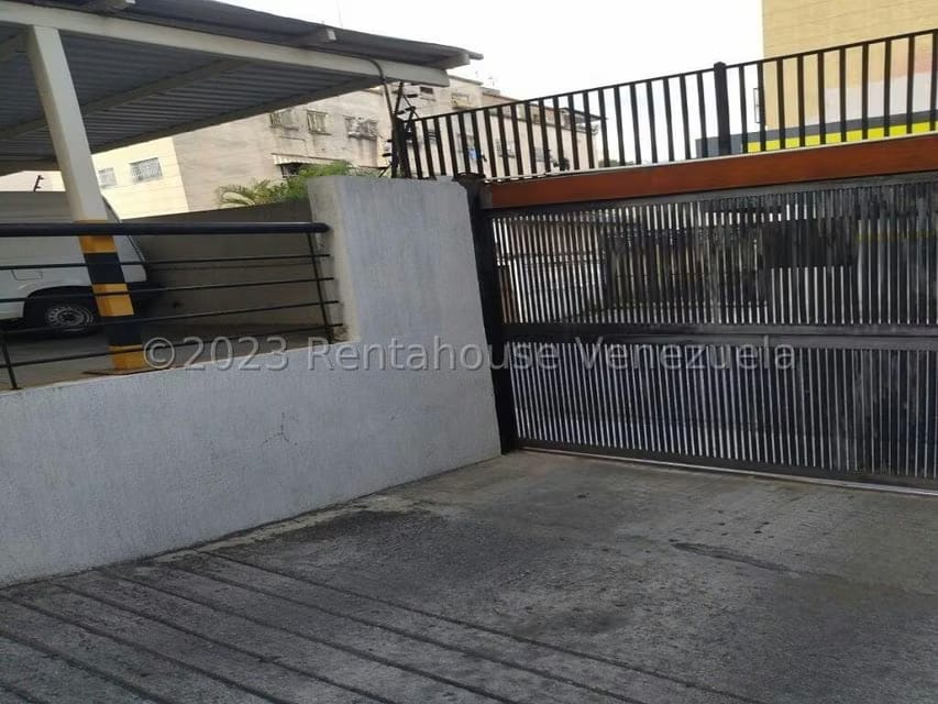 Apartamento (1 Nivel) en Venta en Los Rosales, Distrito Metropolitano - 32