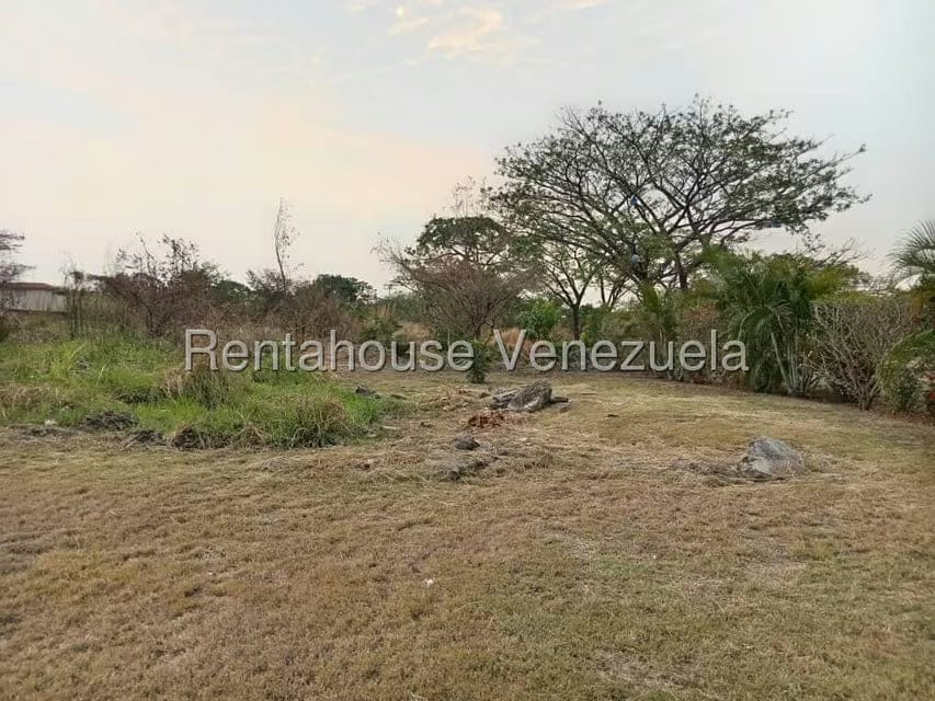 Terreno (Comercial) en Venta en Flor Amarillo, Carabobo - 13