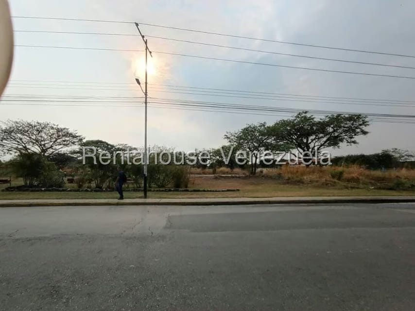 Terreno (Comercial) en Venta en Flor Amarillo, Carabobo - 15