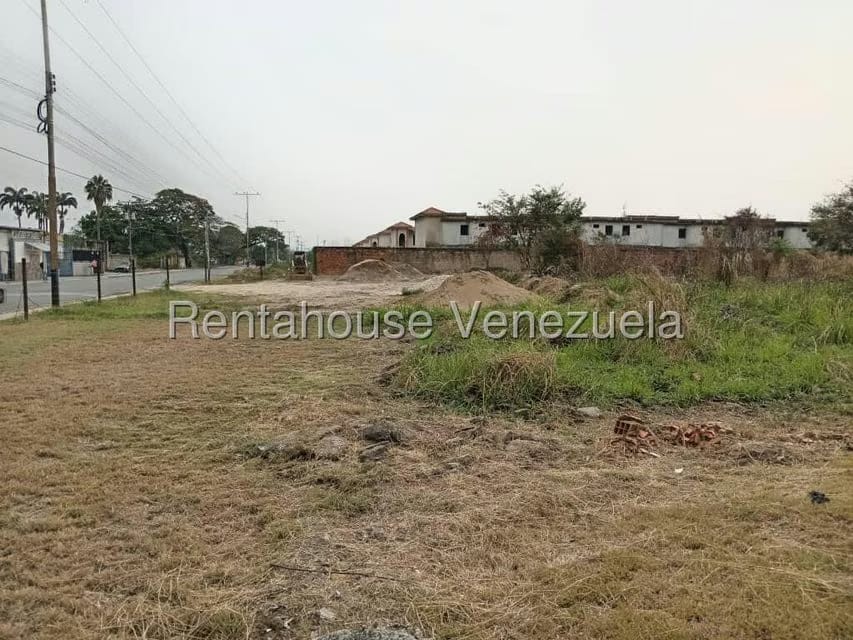 Terreno (Comercial) en Venta en Flor Amarillo, Carabobo - 8