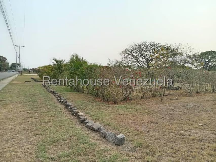 Terreno (Comercial) en Venta en Flor Amarillo, Carabobo - 10