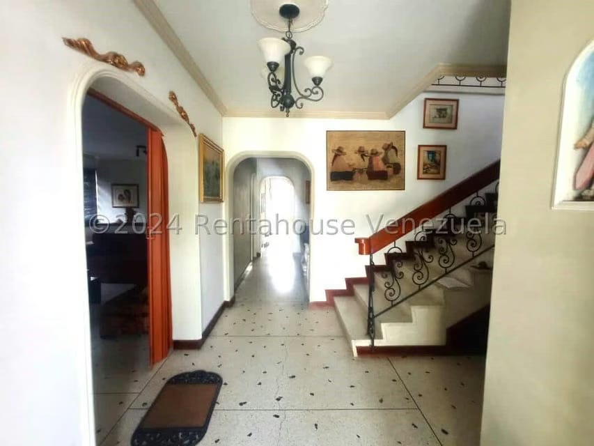Casa (Duplex) en Venta en Trigal Centro, Carabobo - 3