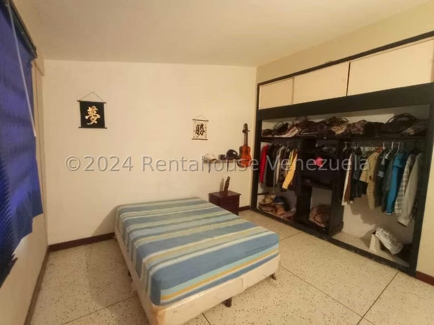 Casa (Duplex) en Venta en Trigal Centro, Carabobo - 24