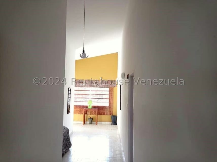 Casa (Duplex) en Venta en Trigal Centro, Carabobo - 31