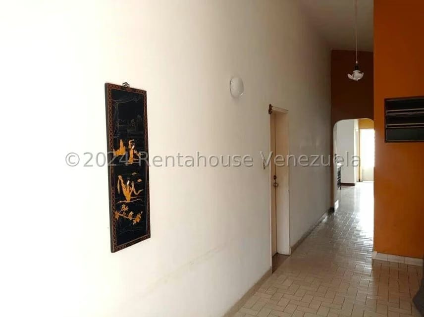 Casa (Duplex) en Venta en Trigal Centro, Carabobo - 36