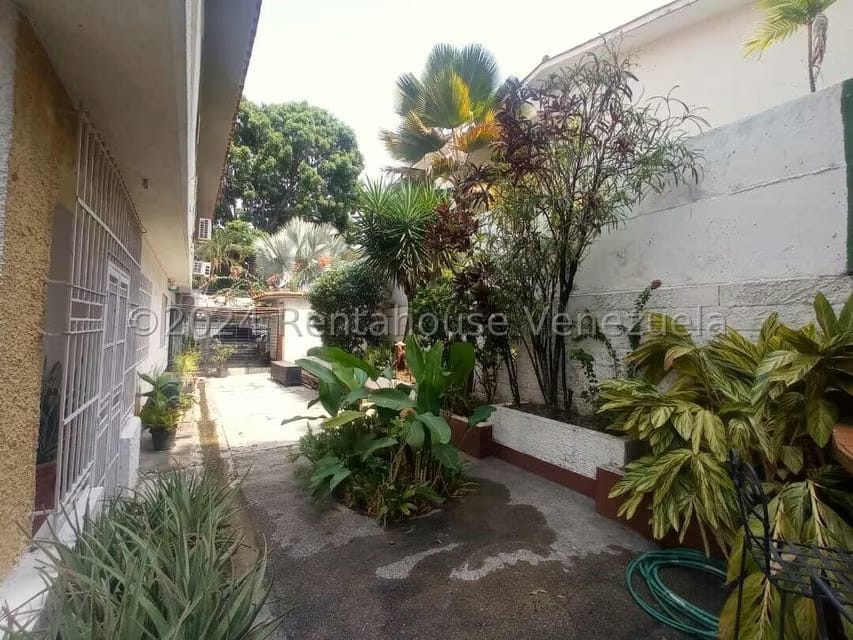 Casa (Duplex) en Venta en Trigal Centro, Carabobo - 47
