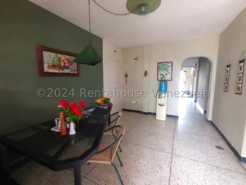 Casa (Duplex) en Venta en Trigal Centro, Carabobo - 6