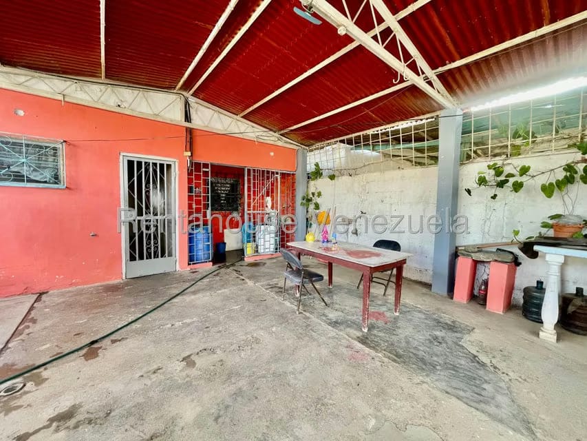 Casa (1 Nivel) en Venta en Caja de Agua, Falcon - 13