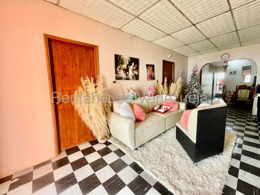 Casa (1 Nivel) en Venta en Caja de Agua, Falcon - 4