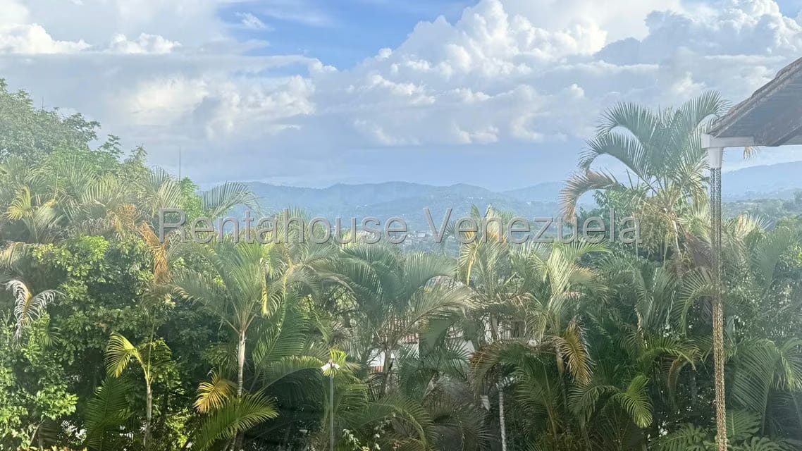 Casa (Multipes Niveles) en Venta en Alto Hatillo, Distrito Metropolitano - 13