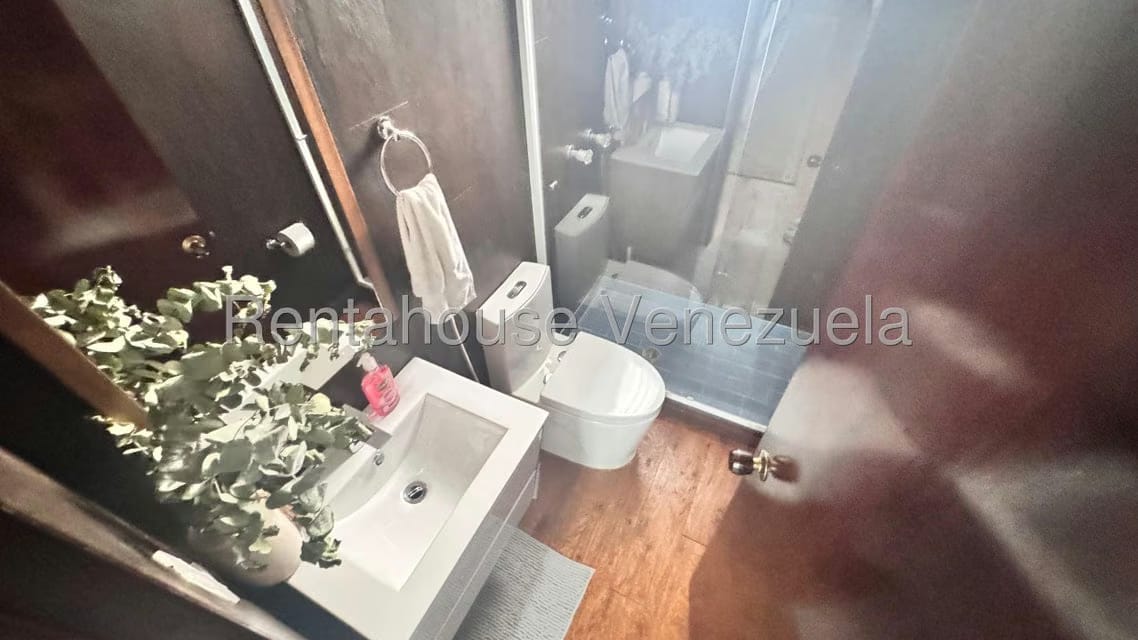 Casa (Multipes Niveles) en Venta en Alto Hatillo, Distrito Metropolitano - 33