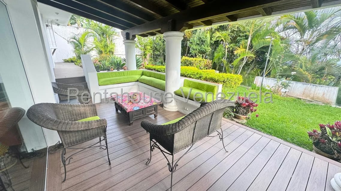 Casa (Multipes Niveles) en Venta en Alto Hatillo, Distrito Metropolitano - 35