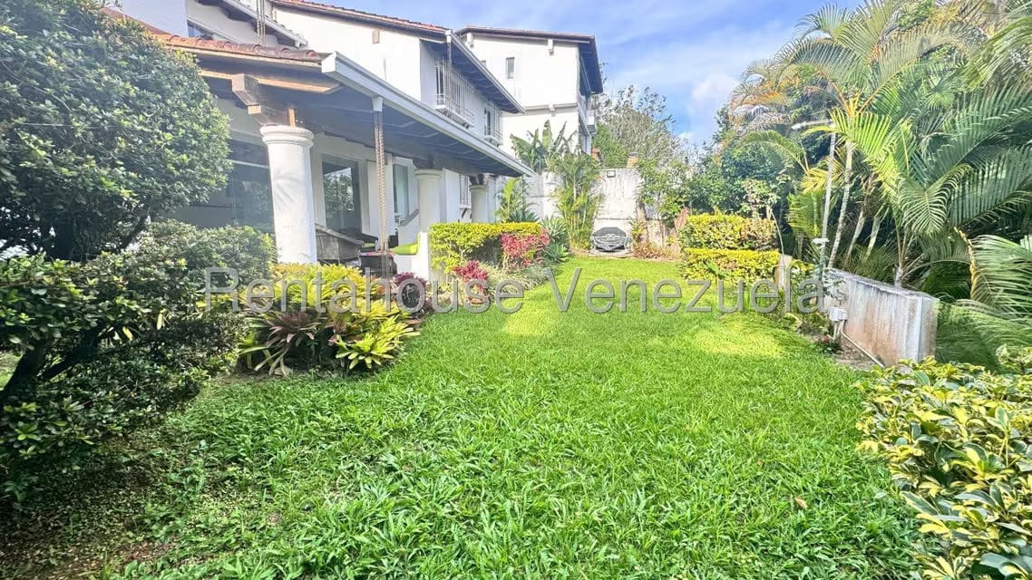 Casa (Multipes Niveles) en Venta en Alto Hatillo, Distrito Metropolitano - 39
