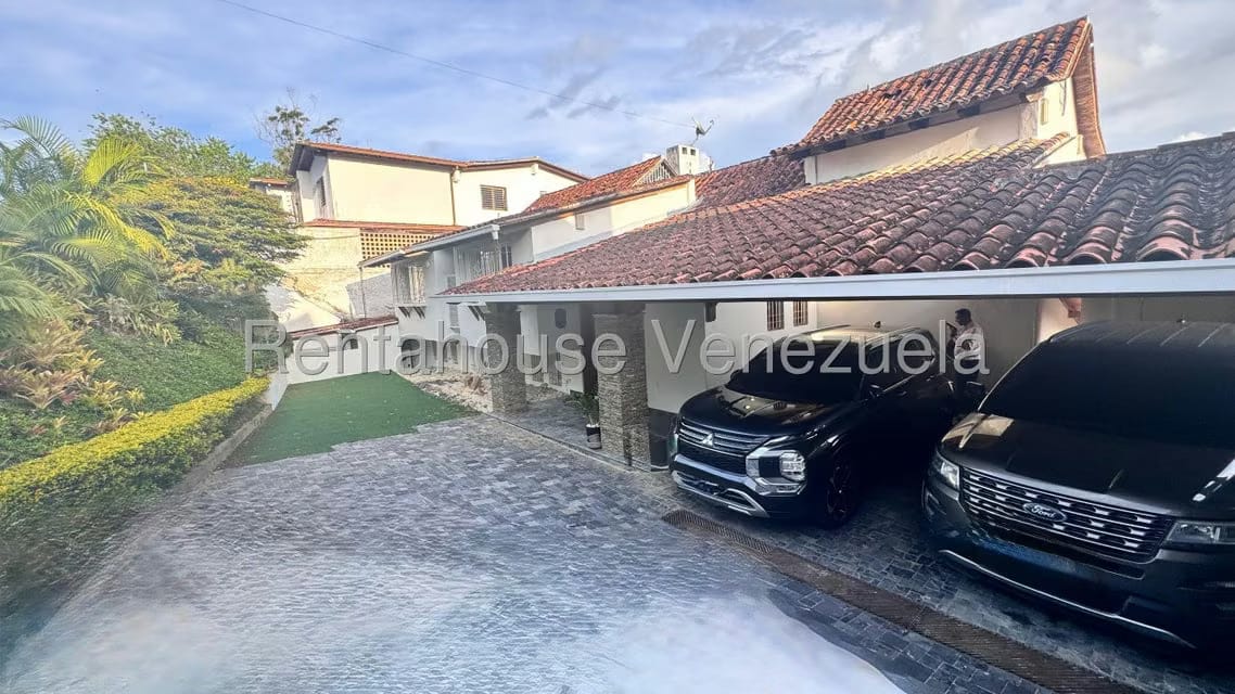 Casa (Multipes Niveles) en Venta en Alto Hatillo, Distrito Metropolitano - 50