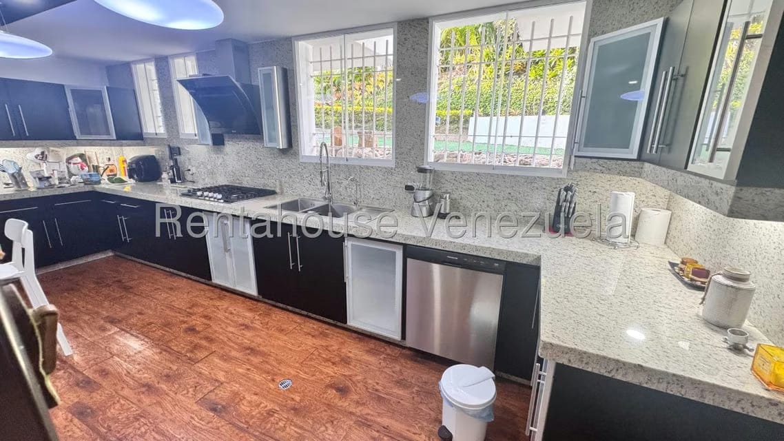 Casa (Multipes Niveles) en Venta en Alto Hatillo, Distrito Metropolitano - 6