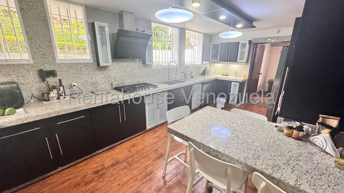 Casa (Multipes Niveles) en Venta en Alto Hatillo, Distrito Metropolitano - 7