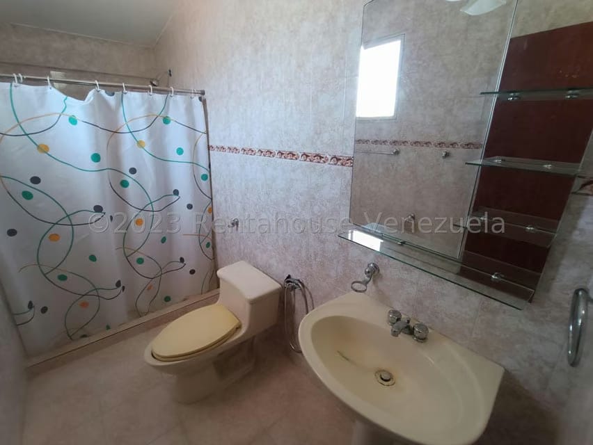 Casa (Multipes Niveles) en Venta en La Mora II, Aragua - 12