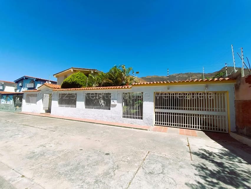 Casa (Multipes Niveles) en Venta en La Mora II, Aragua - 29