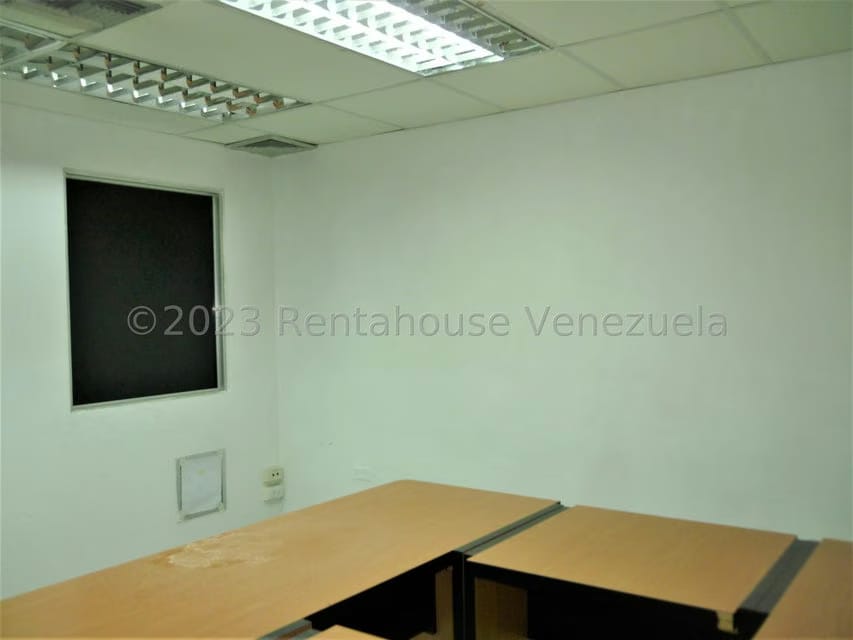 Comercial (Local Comercial) en Venta en Urbanizacion Industrial Santa Cruz, Aragua - 11