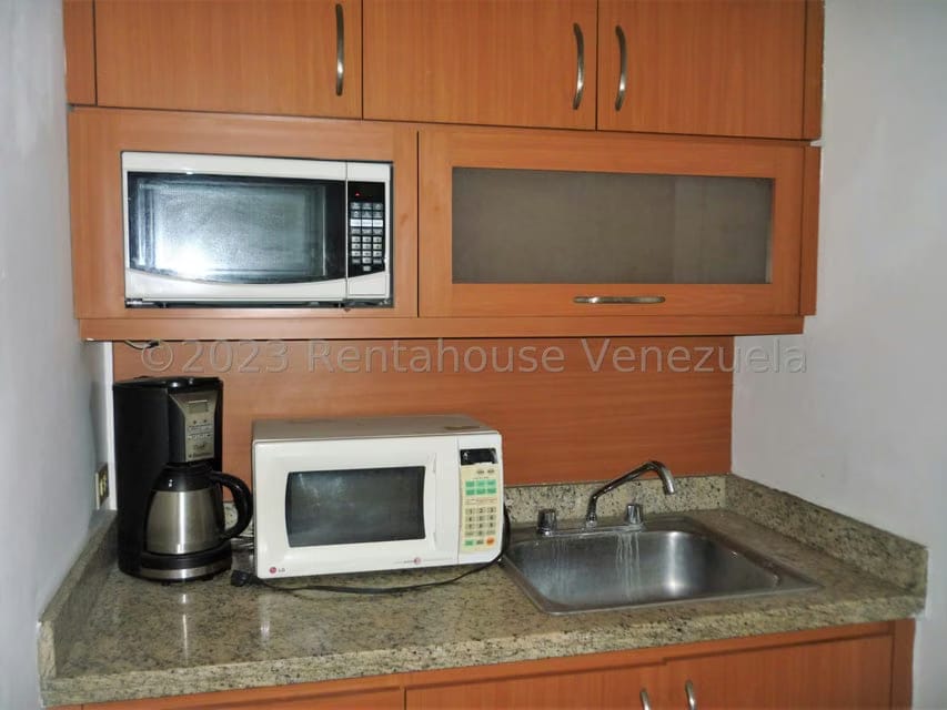 Comercial (Local Comercial) en Venta en Urbanizacion Industrial Santa Cruz, Aragua - 13