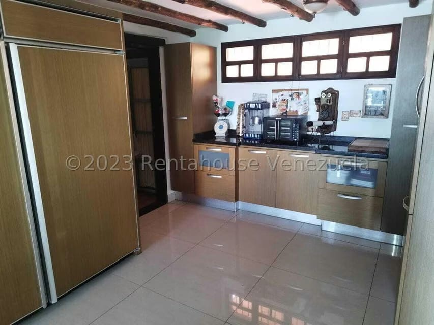 Casa (Multipes Niveles) en Venta en Oripoto, Distrito Metropolitano - 16