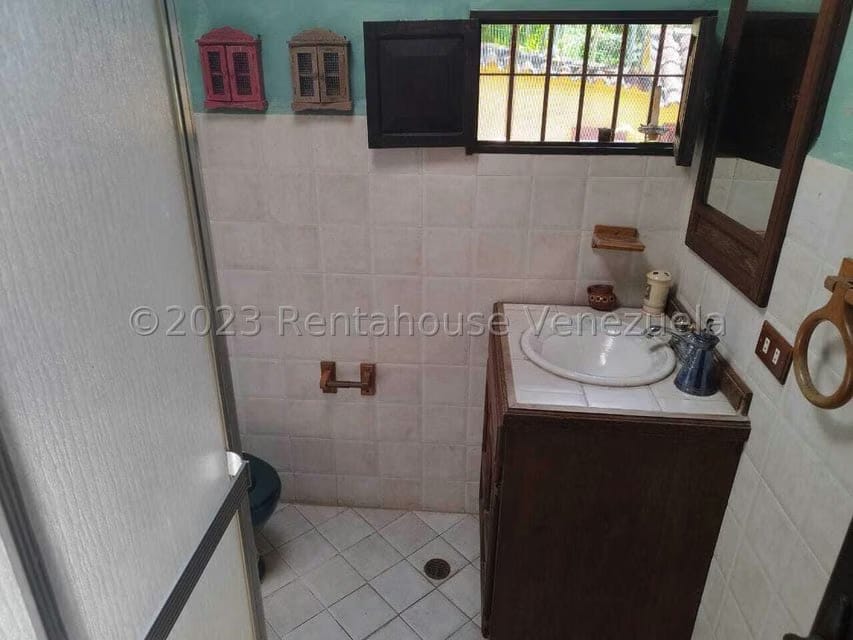 Casa (Multipes Niveles) en Venta en Oripoto, Distrito Metropolitano - 31
