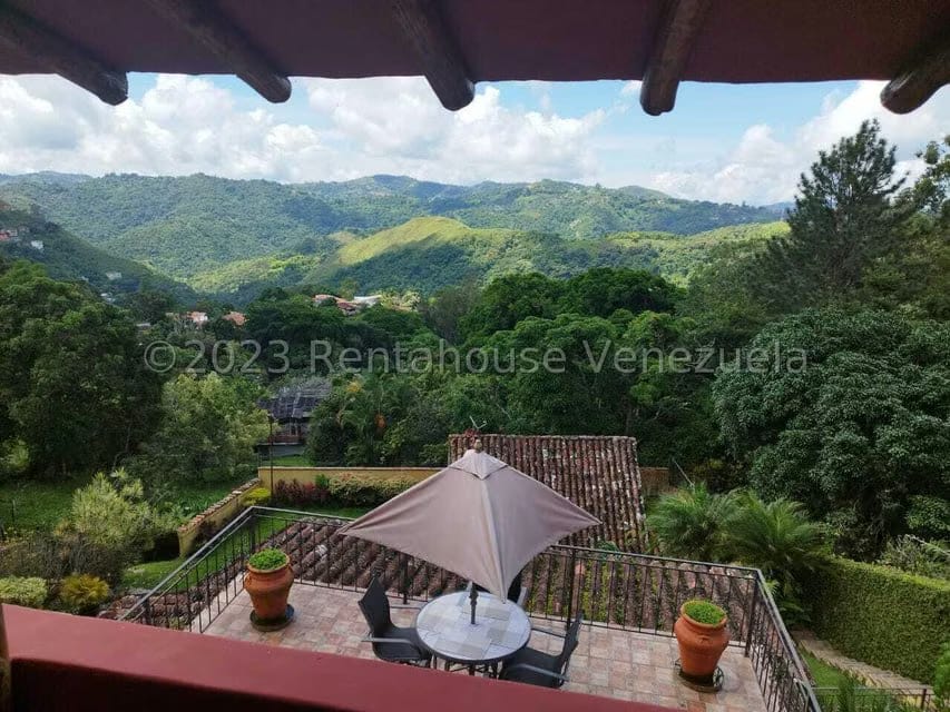 Casa (Multipes Niveles) en Venta en Oripoto, Distrito Metropolitano - 33