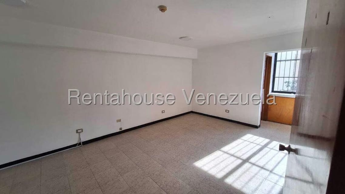 Comercial (Oficina) en Venta en Parroquia La Candelaria, Distrito Metropolitano - 8