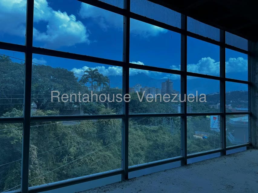 Comercial (Oficina) en Alquiler en Los Naranjos del Cafetal, Distrito Metropolitano - 12