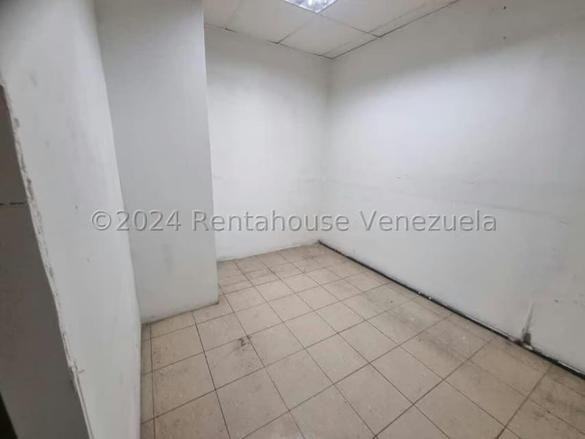 Comercial (Local Comercial) en Venta en Centro, Lara - 19
