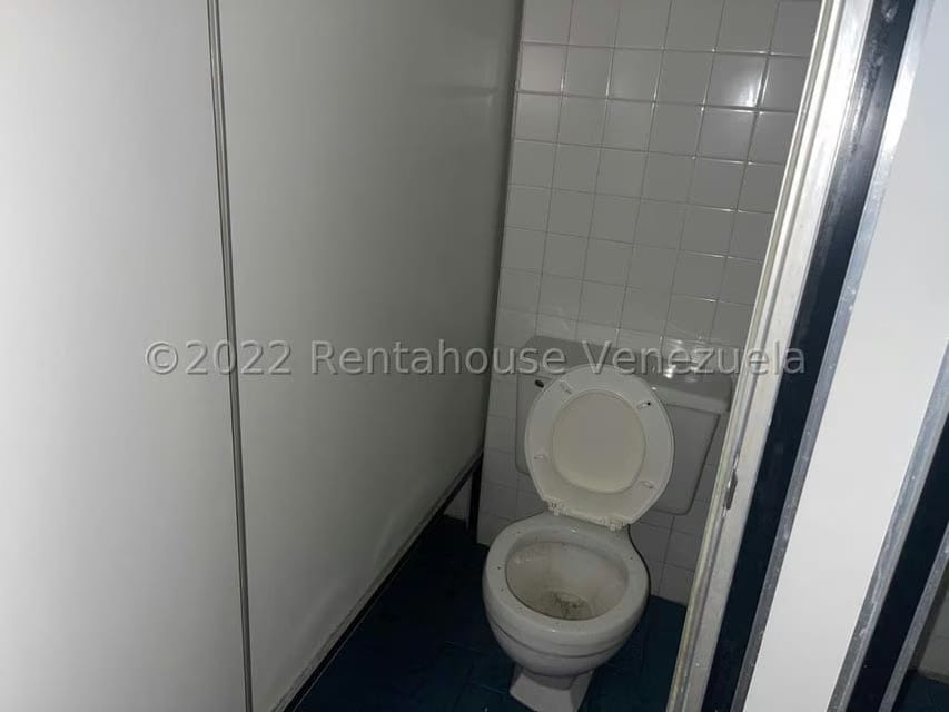 Comercial (Local Comercial) en Alquiler en Centro, Distrito Metropolitano - 11