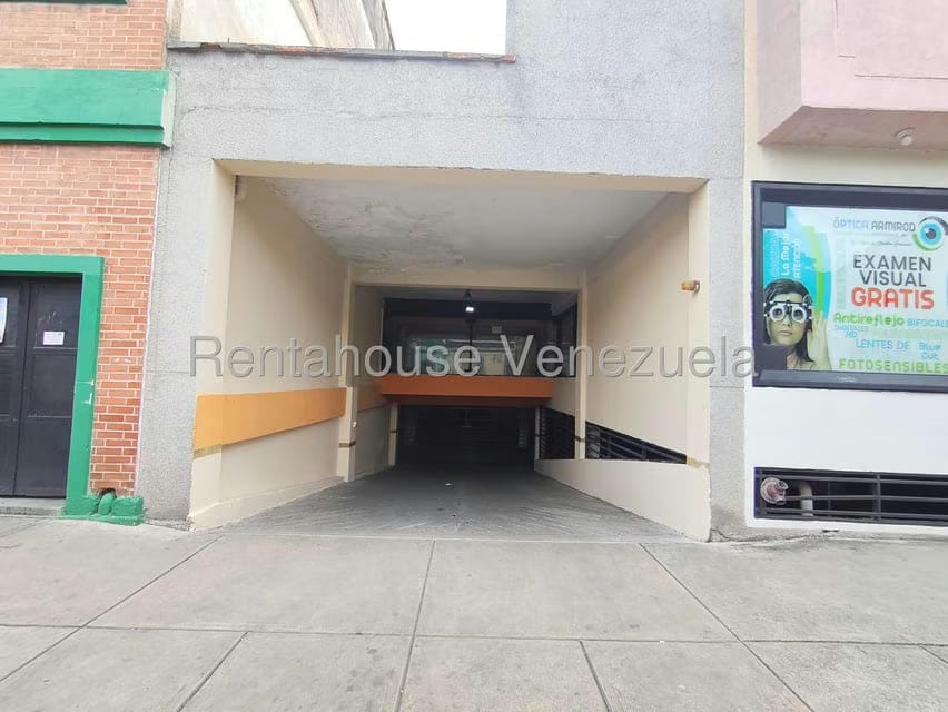 Comercial (Local Comercial) en Alquiler en Zona Centro, Aragua - 23